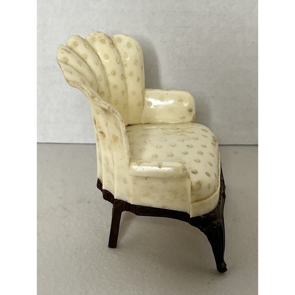 Vintage Renwal Dollhouse CREAM  Living Room Arm Chair Furniture - Picture 2 of 5